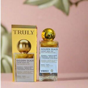 TRULY Golden Glaze Vitamin C Body Oil